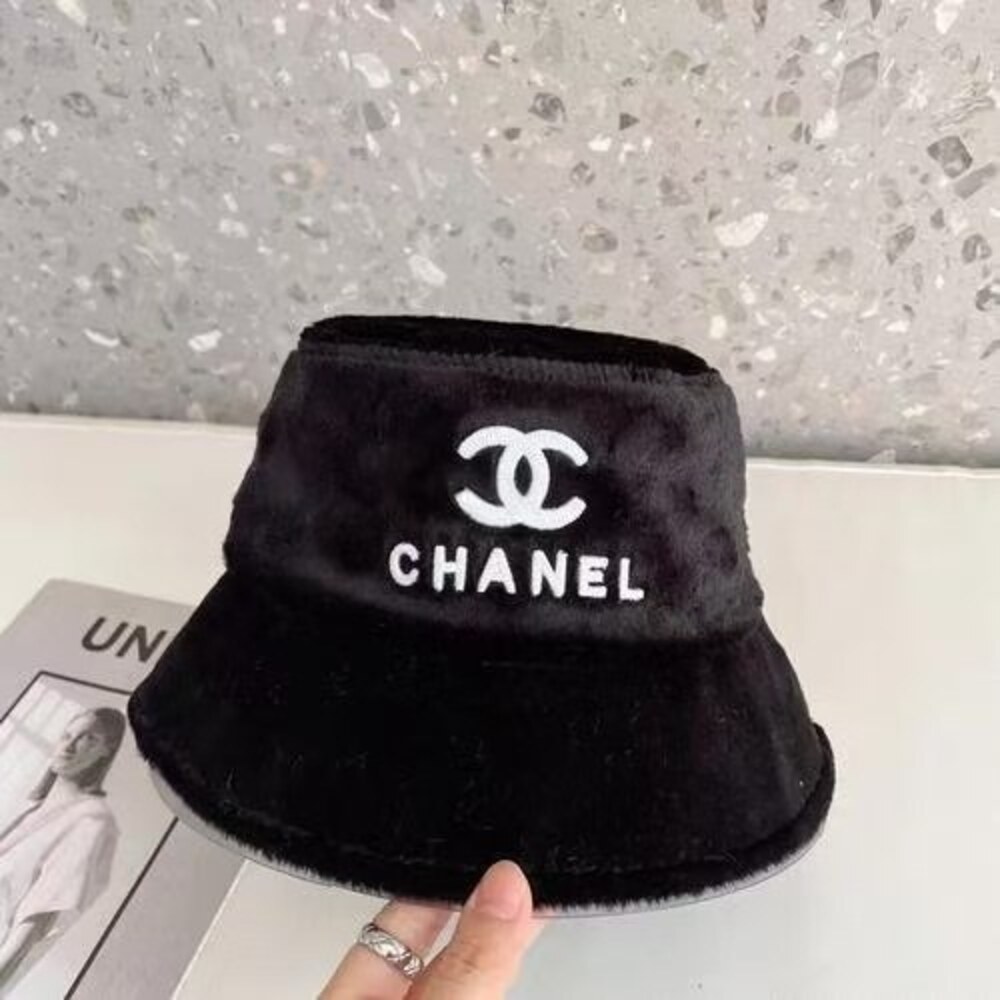 Chanel Shearless Logo Bucket Hat - Picture 3 of 4